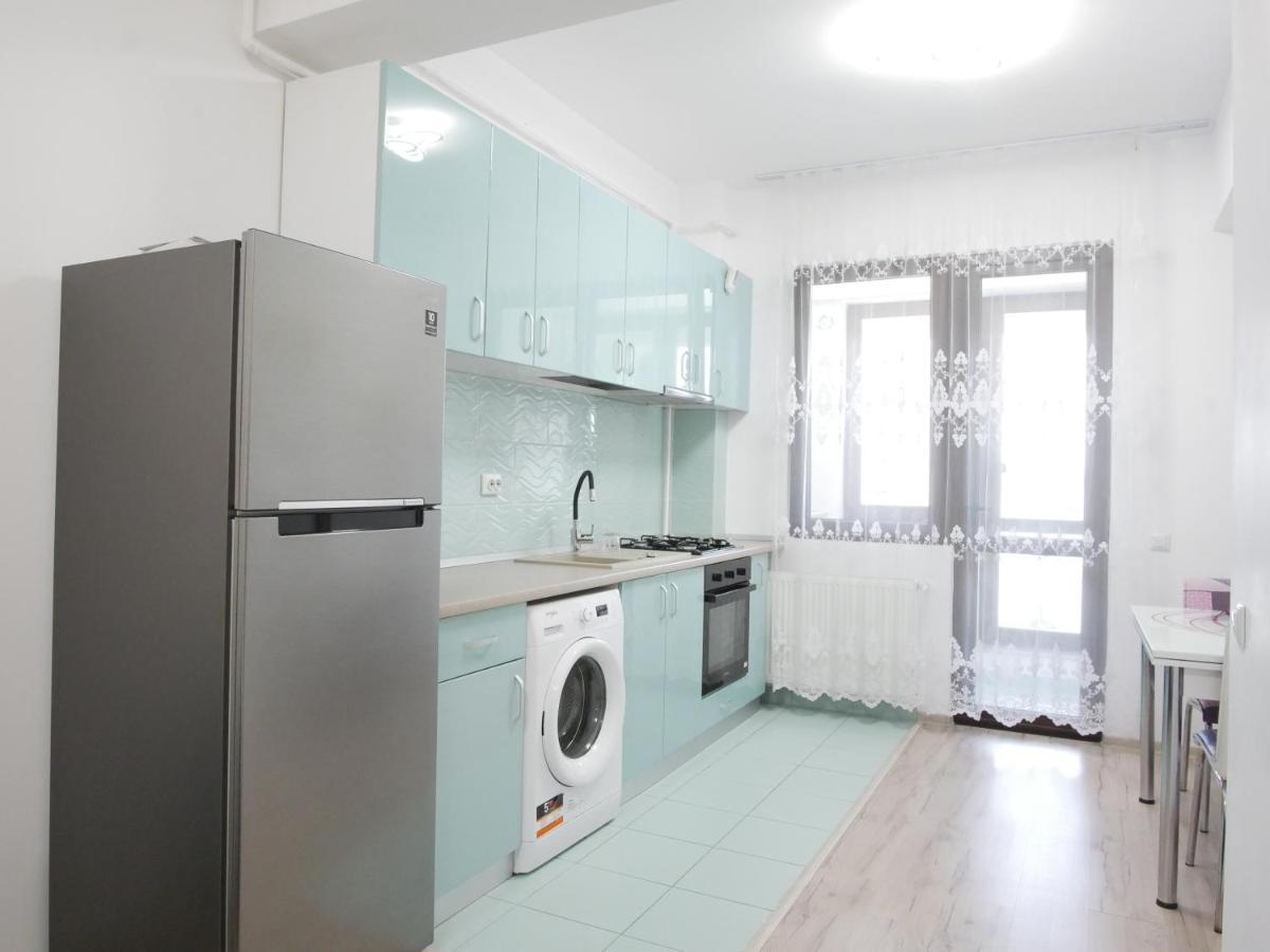 Re Dowtown Apartments - Palas Mall Studio Iasi Eksteriør billede